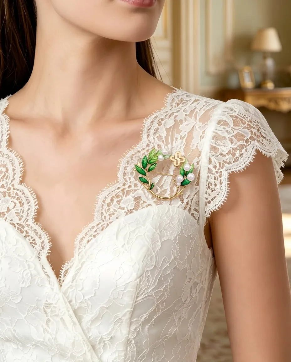 Cloisonne Green Leaf Silver Brooch|Home Gifts Decor|Wedding Gifts Dubai & Riyadh|luxuryjewelry.com|Expensive Gifts for Women